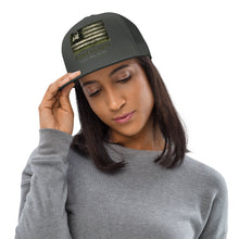DC FLAG – Bold Snapback